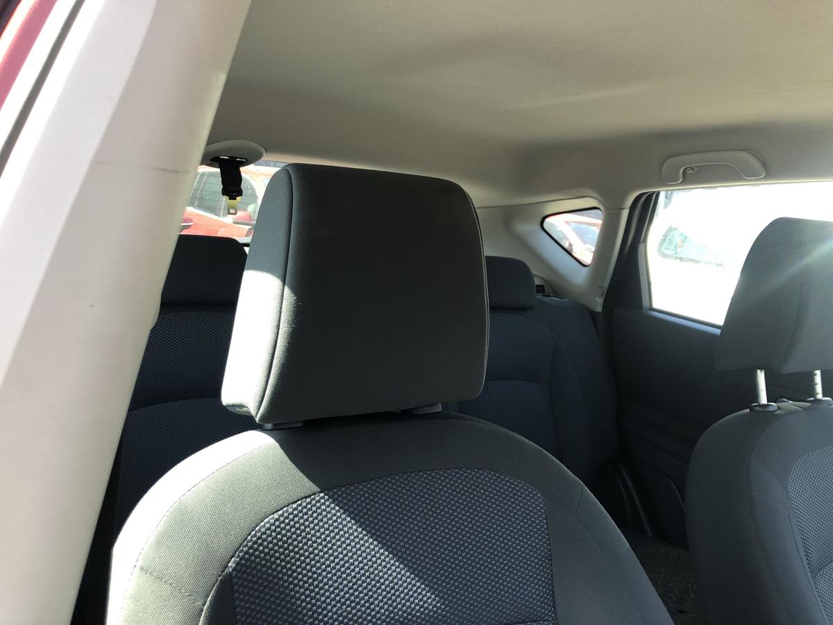 Nissan Qashqai J10 Sitz vorn rechts Beifahrersitz Stoff OHNE Sitzheizung