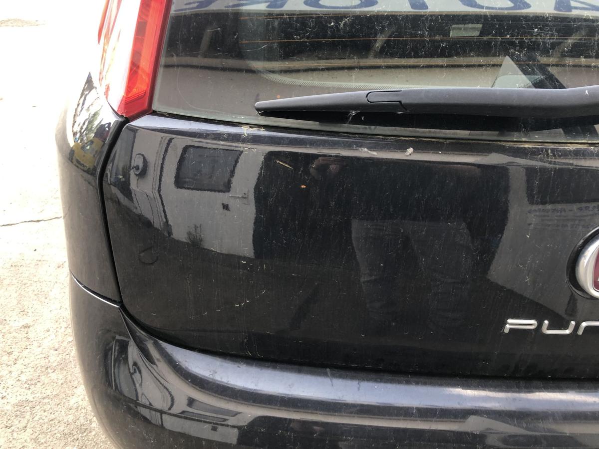 Fiat Punto EVO 199 Heckklappe mit Heckscheibe nur 5 t&uuml;rig ab 2012 876 schwarz