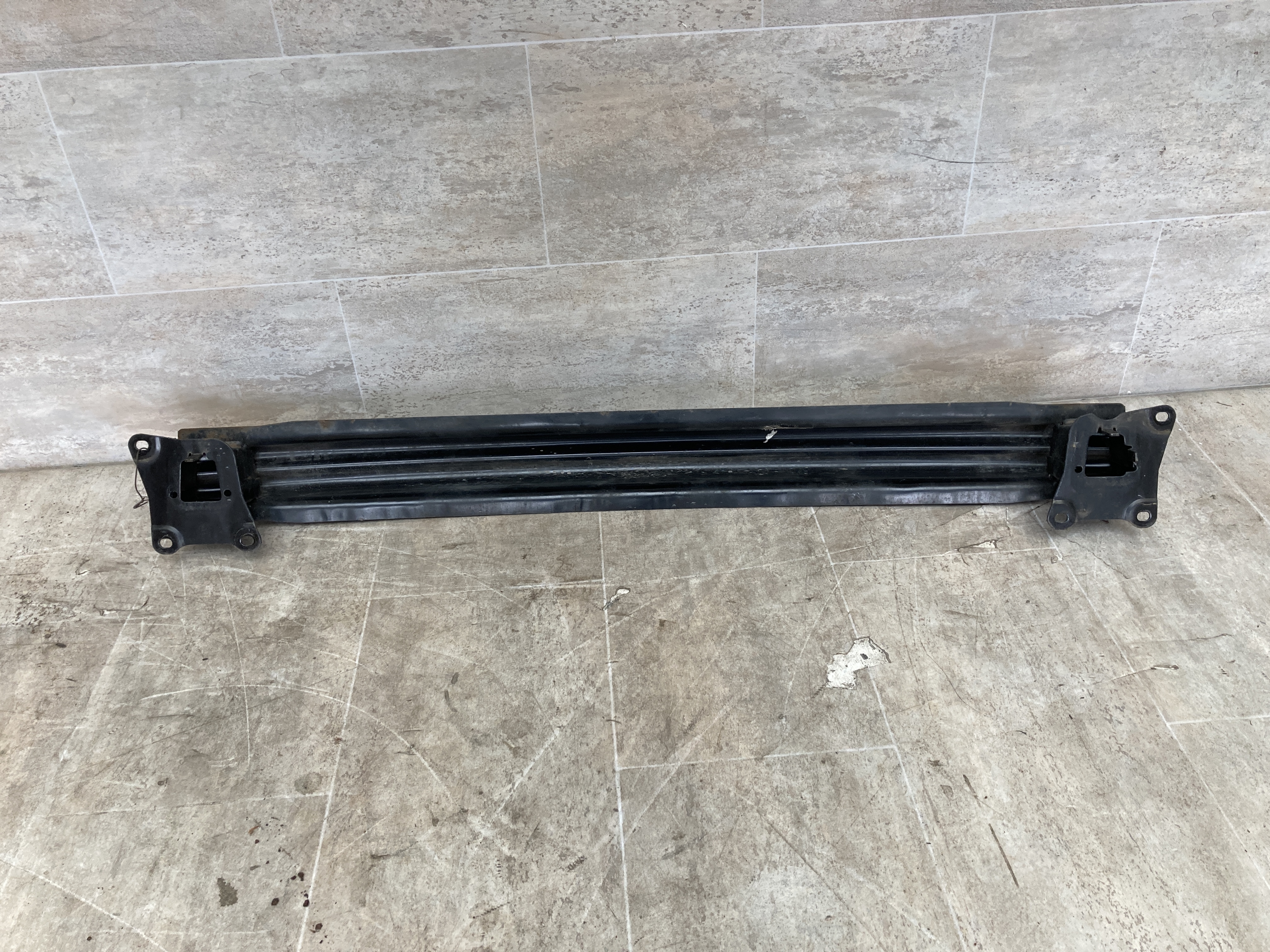 VW Golf 5 (V) 5-türig 03-08 Träger Stoßstange hinten 1K0807305B Querträger