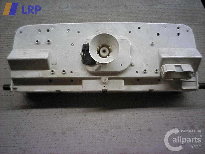 KOMBIINSTRUMENT 1.8; Kombiinstrument komplett; PASSAT VAR 35I,AB´88; TYP 35I, AB 04/88; 357919033R; 357919033R