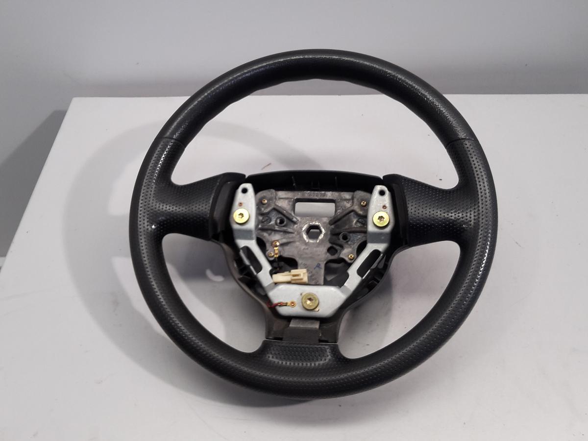 Mazda 2 DY org Lenkrad Kunststoff ohne Airbag 3-Speichen Bj 2004