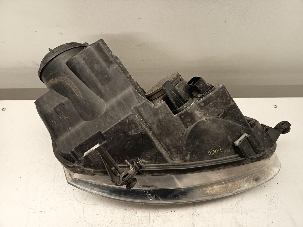 VW Golf V Kombi original Scheinwerfer links Halogen Baujahr 2008