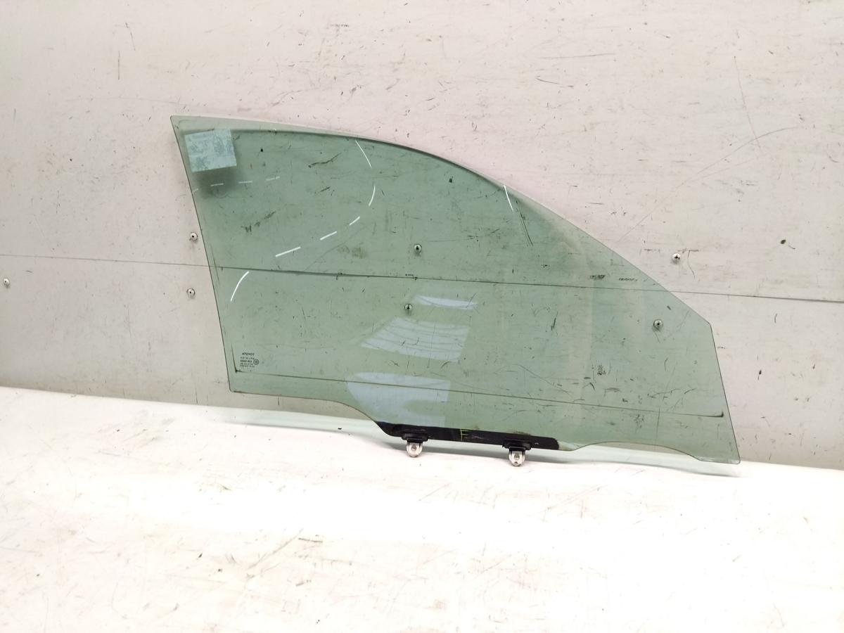 Toyota Avensis T22 original T&uuml;rscheibe vorn links gr&uuml;ncolor BJ2002