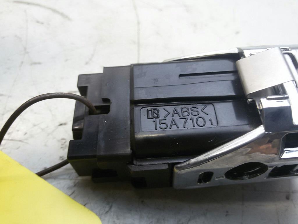 Toyota Corolla Verso Bj.2006 original Start Stop Schalter