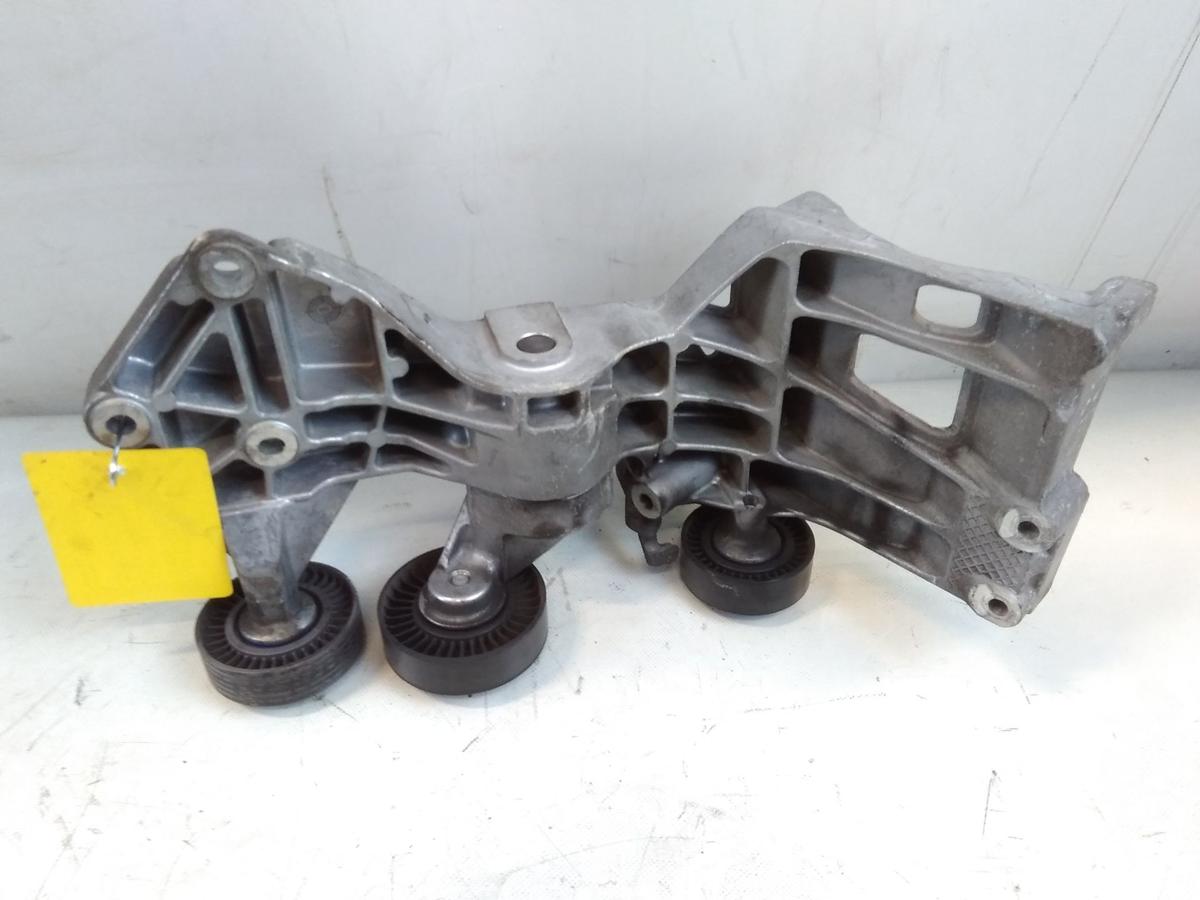 Mercedes B-Klasse W245 Halter Klimakompressor 1.7 85kw Lima 2662000970 BJ2011