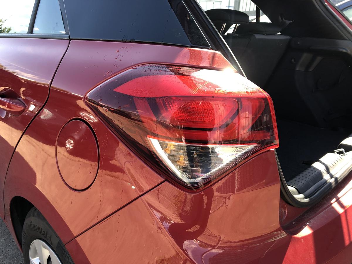 Hyundai i20 GB R&uuml;ckleuchte au&szlig;en links Ecke LED R&uuml;cklicht Heckleuchte OEM 5trg