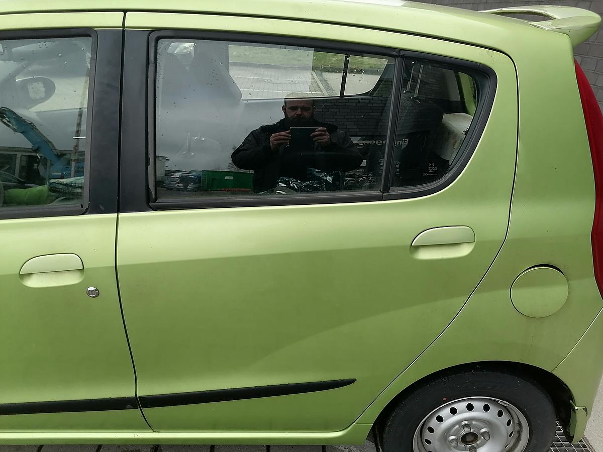 Daihatsu Cuore L2 Tür hinten links grün BJ07-12