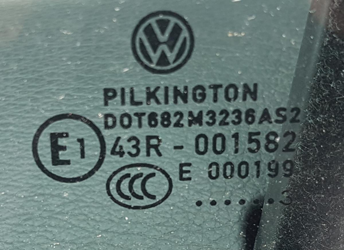 VW Touran 1T3 T&uuml;rscheibe vorn links in gr&uuml;ncolor Bj2013