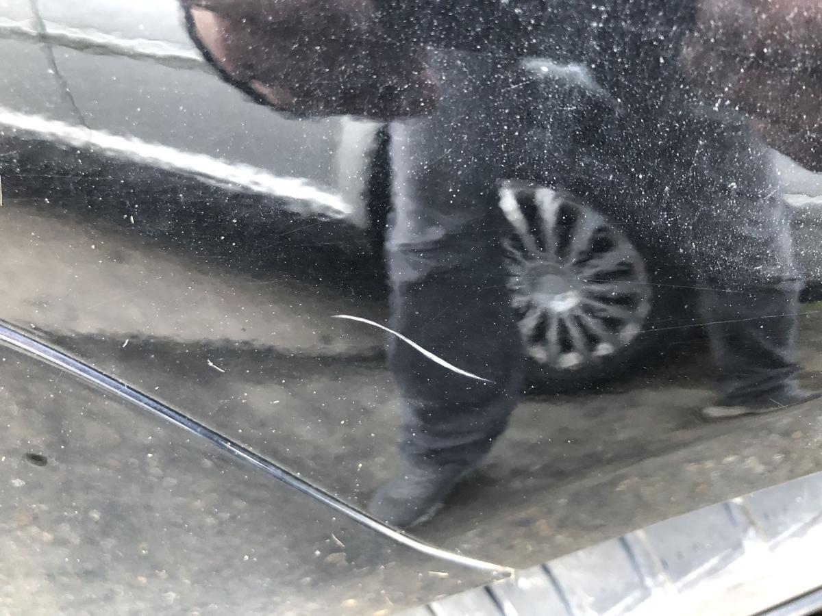 VW Polo 9N3 ab 05 Kotfl&uuml;gel vorn links Fender L041 Billantschwarz Kratzer Dellen