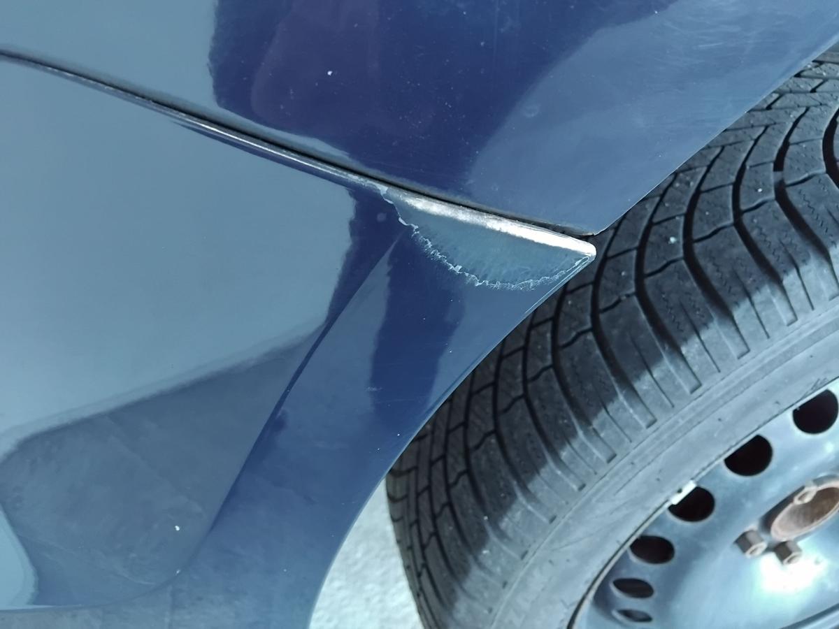 Ford Focus 2 DA3 Kombi Facelift orig Sto&szlig;stange Sto&szlig;f&auml;nger hinten mit PDC BJ2010