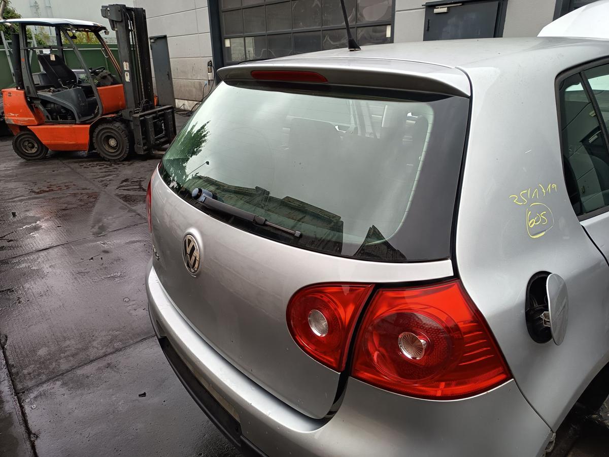 VW Golf V original Heckklappe mit Scheibe Deckel hinten A7W Reflexsilber Bj 2005