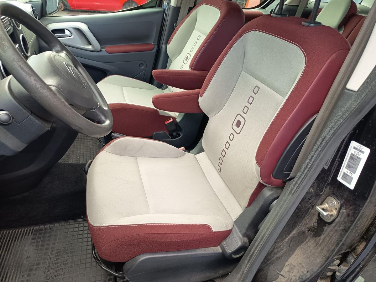 Citroen Berlingo II B9 orig Sitz vorn links Fahrersitz Multispace Bj 2011