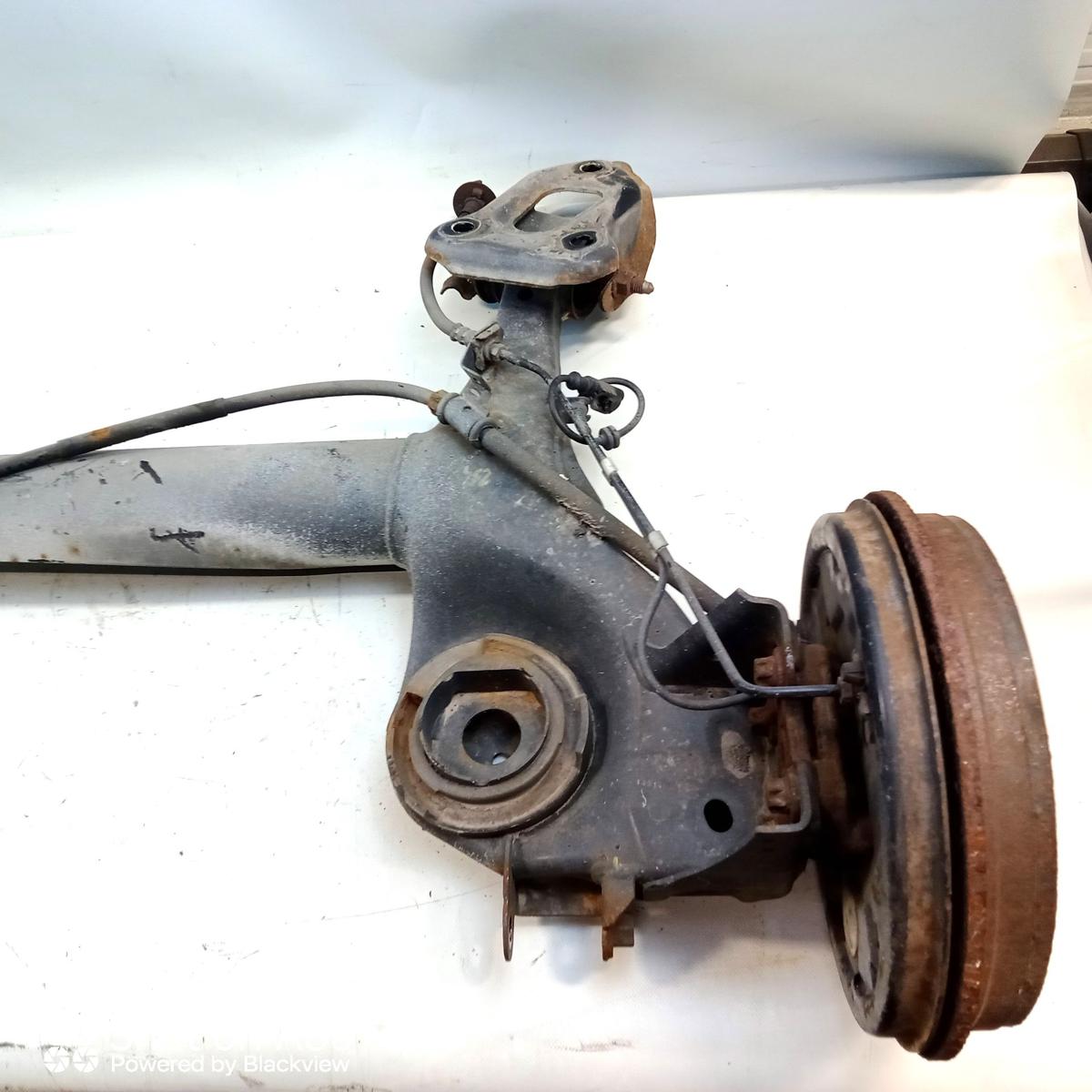 Opel Corsa E Hinterachse komplett trommelgebremst 9" 4-Loch Bj.2015