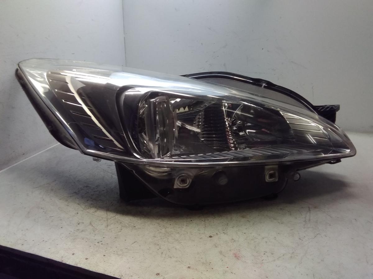 Peugeot 508 original Scheinwerfer vorn rechts Halogen mit LWR Bj.2011