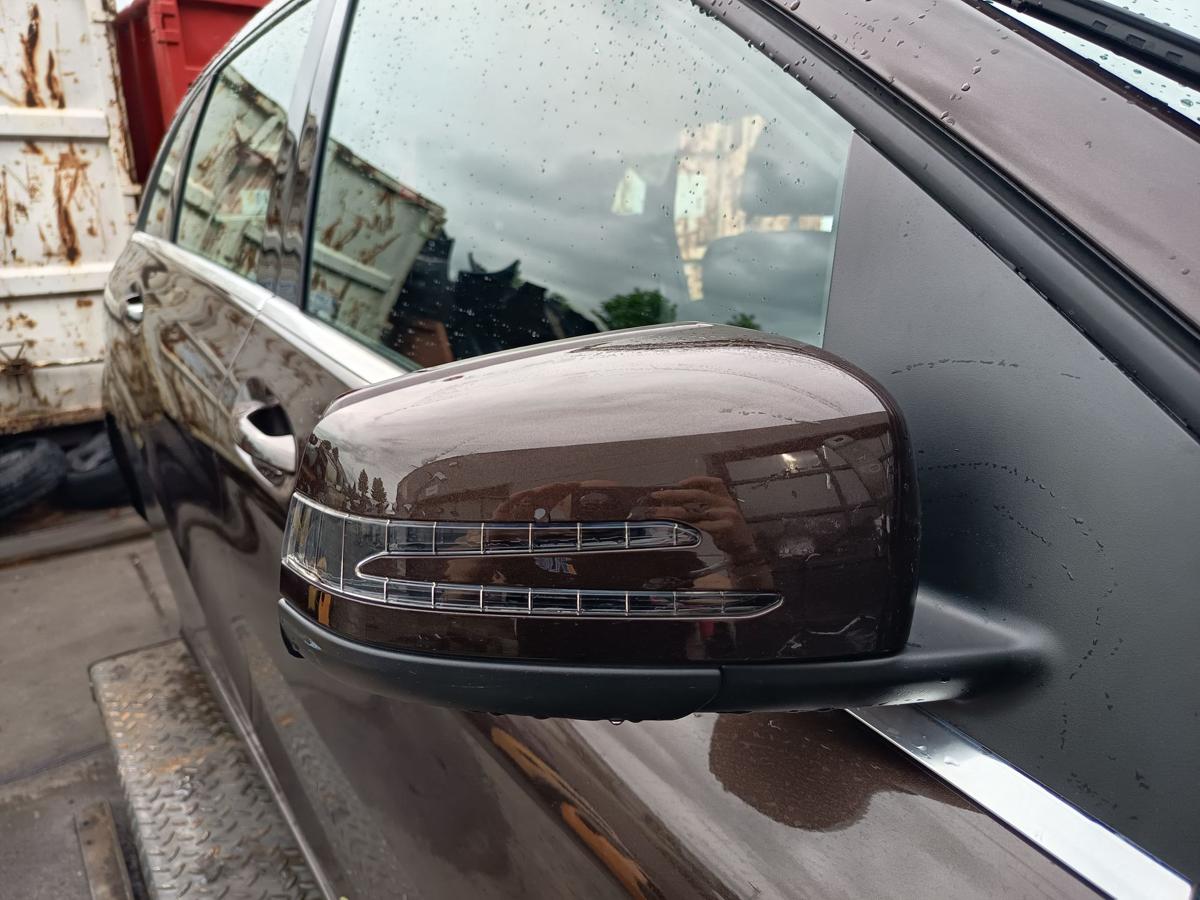 Mercedes W246 Aussenspiegel rechts elektrisch anklappbar 990 Orientbraun Bj 2014