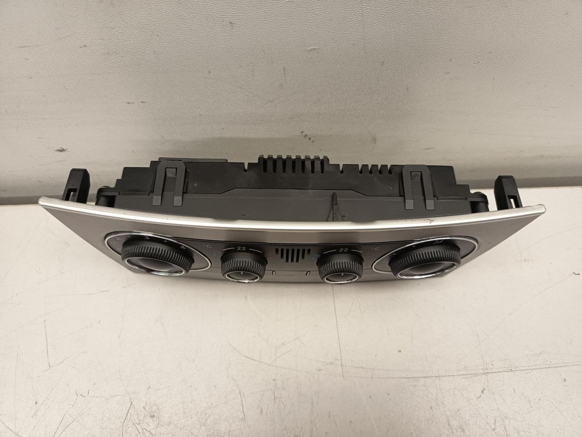 Mercedes C Klasse W203 original Klimabedienteil A2038301785 Baujahr 2004