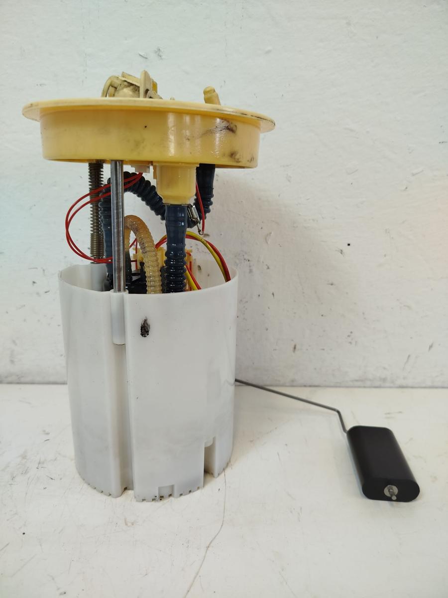 Ford Focus DYB CEW Turnier Kraftstoffpumpe Dieselpumpe 1.5TDCI 77kw Tankpumpe