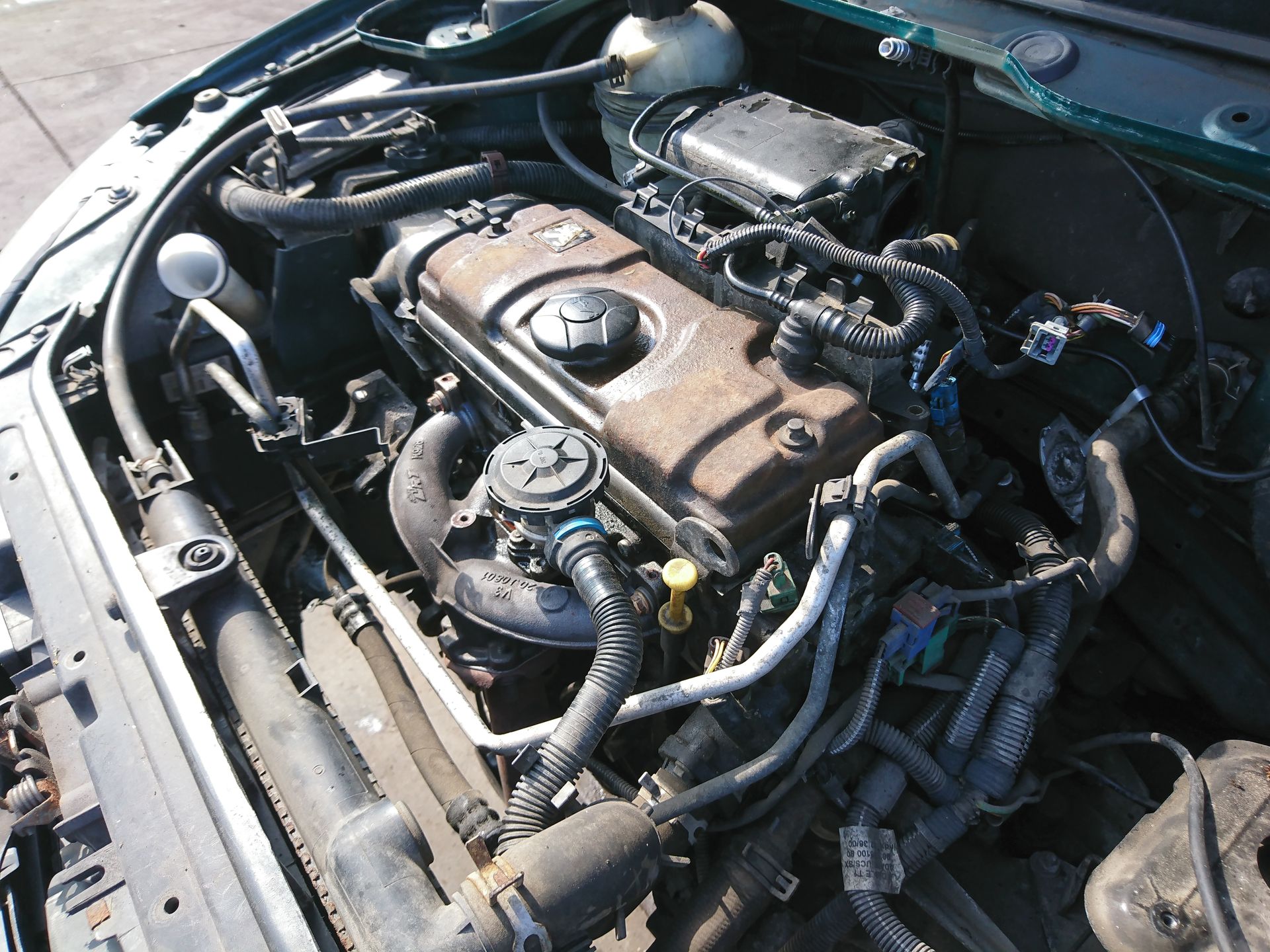 Peugeot 206 geprüfter original Motor 1.4l 55kW Benzin KFX 108Tkm Bj 2000