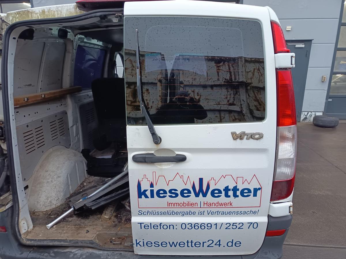 Mercedes Vito W639 original Heckfl&uuml;gelt&uuml;r rechts 9147 Arktiswei&szlig; Bj 2007