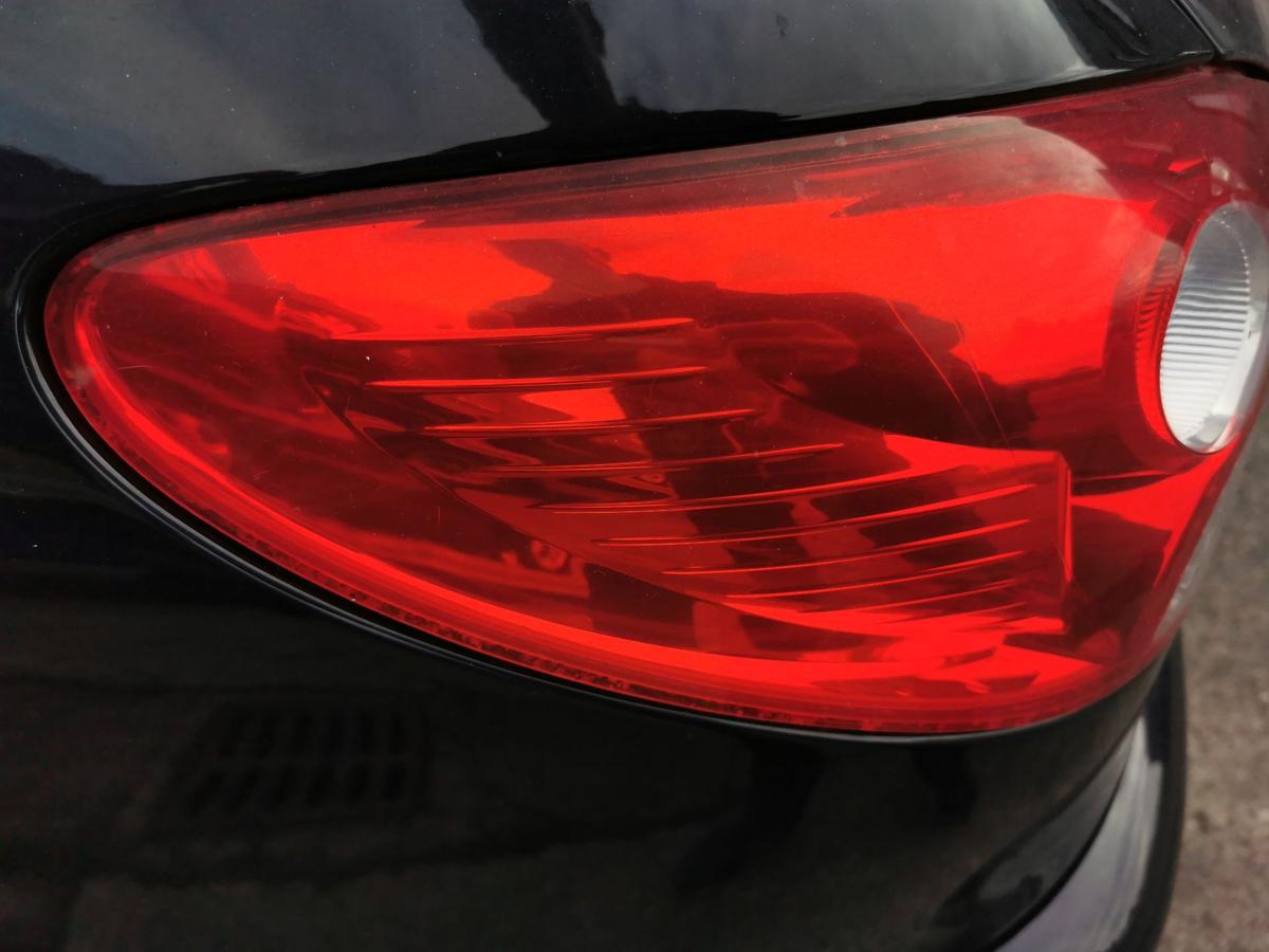 Peugeot 206+ 2M Rückleuchte Schlussleuchte Rücklicht Schlusslicht hinten links