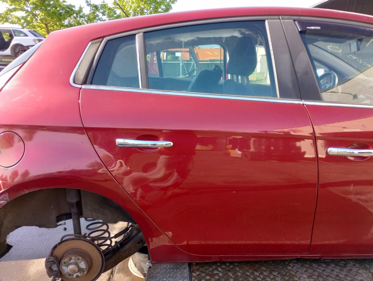 Fiat Bravo II 198 orig Tür hinten rechts 106/B Rosso Maranello Bj 2008