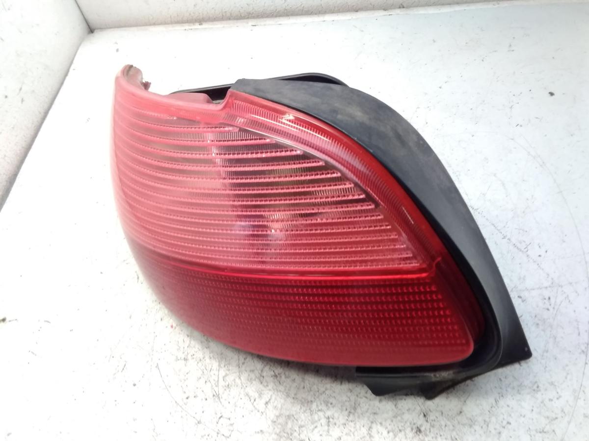 Peugeot 206 CC Cabrio original R&uuml;ckleuchte Heckleuchte links BJ2001