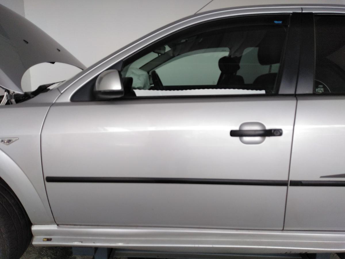 Ford Mondeo 3 Tür vorn links Fahrertür kristallsilbermetallic Bj.2002