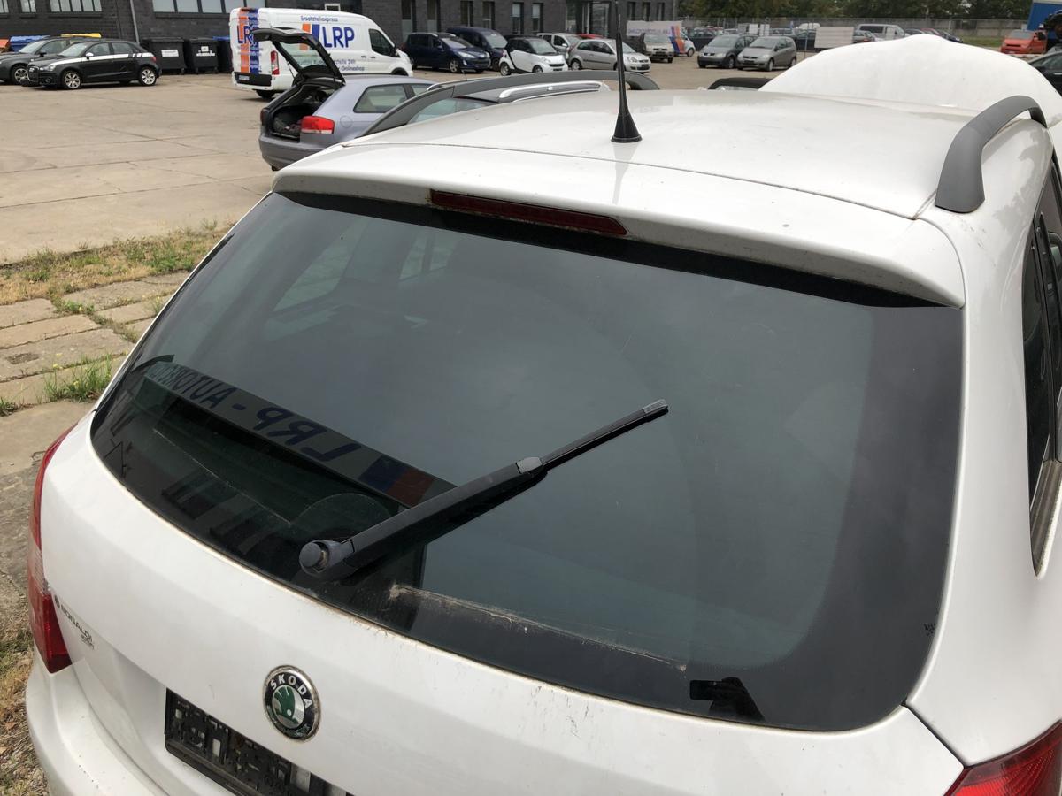 Skoda Fabia II 2 5J Heckklappe Kofferraumklappe Heckdeckel Kombi LF9E candyweiss