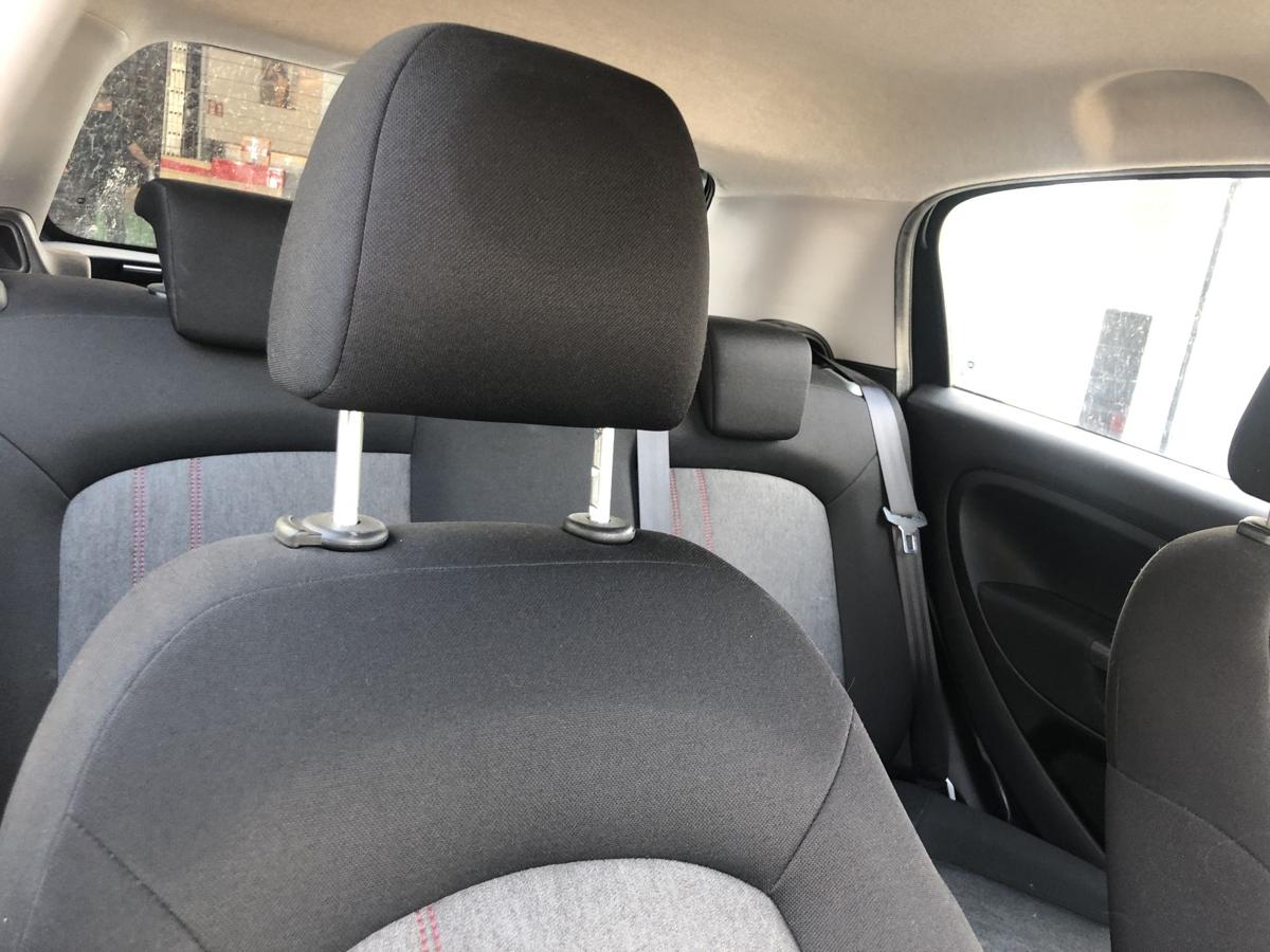 Fiat Punto EVO 199 Sitz vorn rechts Beifahrersitz nur 5 t&uuml;rig ab 2012 Stoffsitz