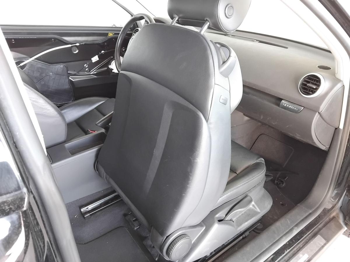Audi A3 8P orig.Sitz vorn rechts Beifahrersitz Leder beheizt 3türig BJ2010