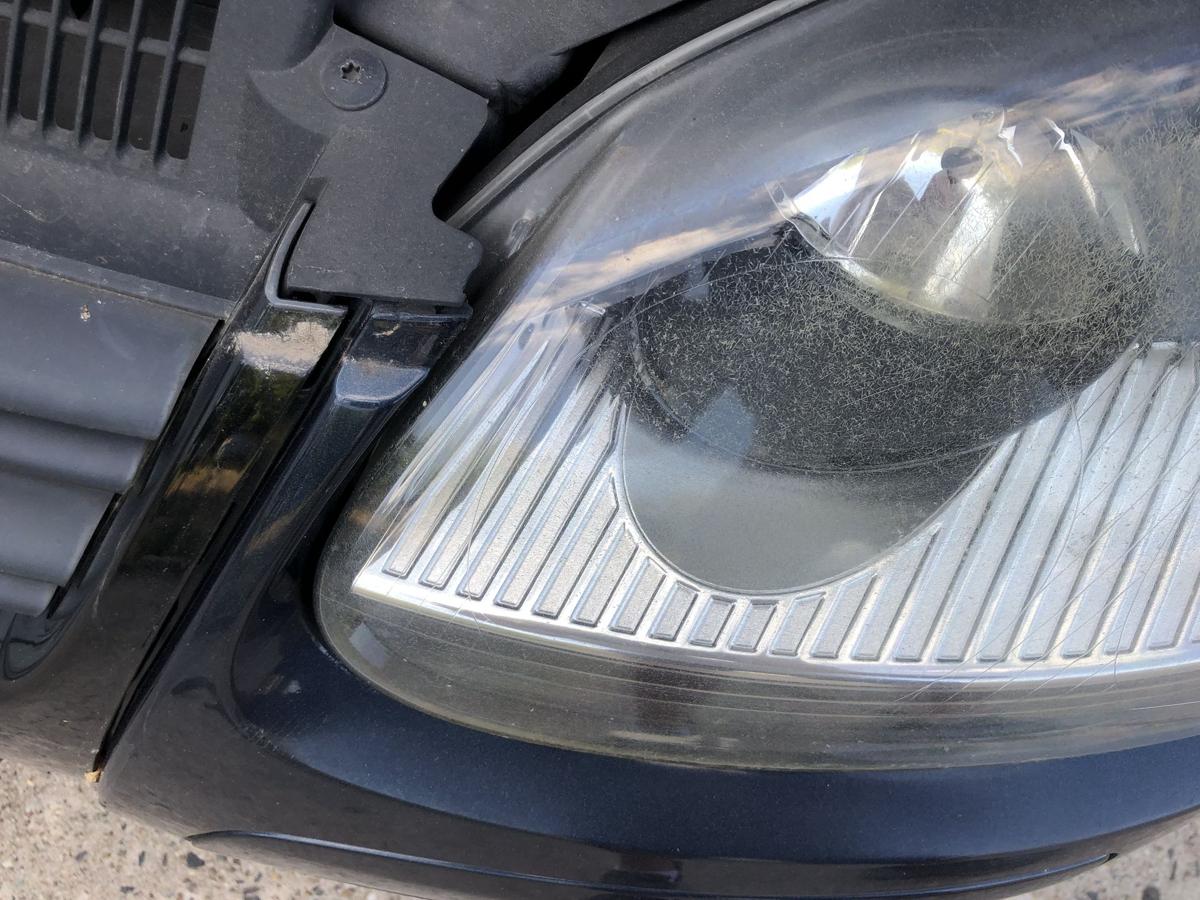 VW Golf 5 V 1K Scheinwerfer links Hauptscheinwerfer schwarze Version Hella Tr&uuml;b