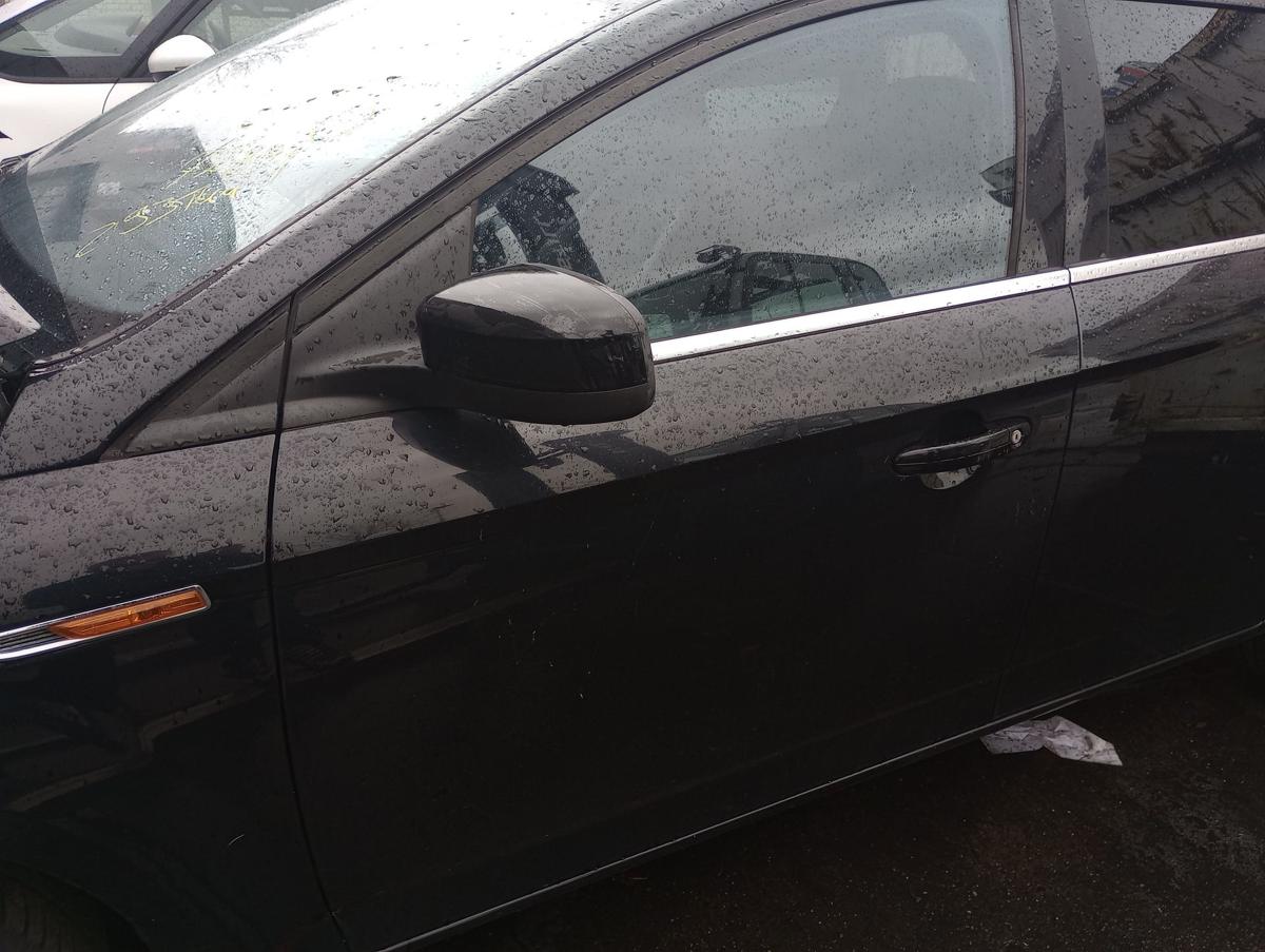 Ford Mondeo IV Kombi orig Tür vorne links Fahrertür Panther schwarz Bj 2010