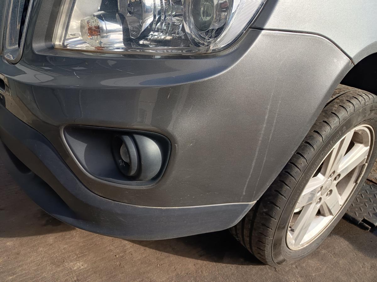 Jeep Compass original Sto&szlig;stange vorne Mineral Gray Facelift Bj 2011