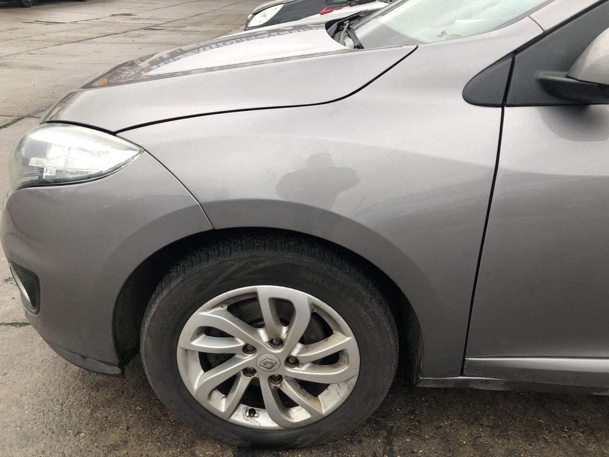 Renault Megane III 3 Kotfl&uuml;gel vorn links Fahrerseite TEKNG graumet