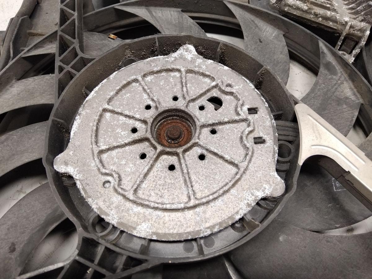 VW Phaeton GP3 original Elektrol&uuml;fter mit Zarge 4.2FSI 246kw BJ2011