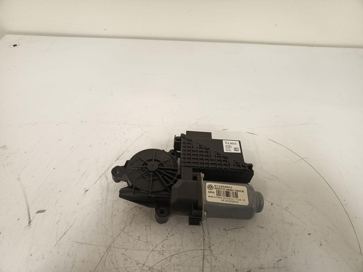 Skoda Fabia II 5J orig Motor Fensterheber vorn links 6Y2959802 Bj 2008