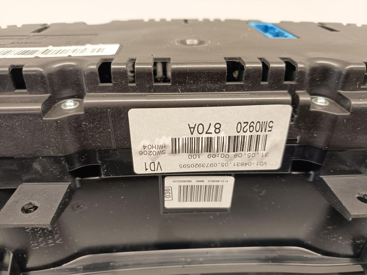 VW Golf Plus original Kombiinstrument Tacho 1.4l 90kW Benzin 5M0920870A Bj 2009