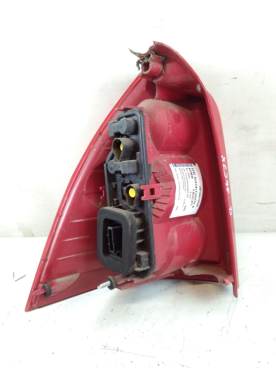Peugeot 307 SW Kombi original Rückleuchte Heckleuchte rechts Facelift BJ2006