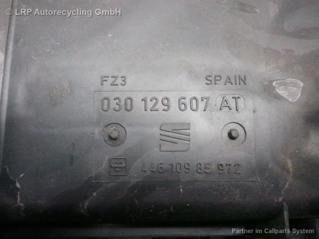 Seat Arosa 6H BJ2004 Luftfilterkasten Motorabdeckung 1.0 37kw 030129607AT