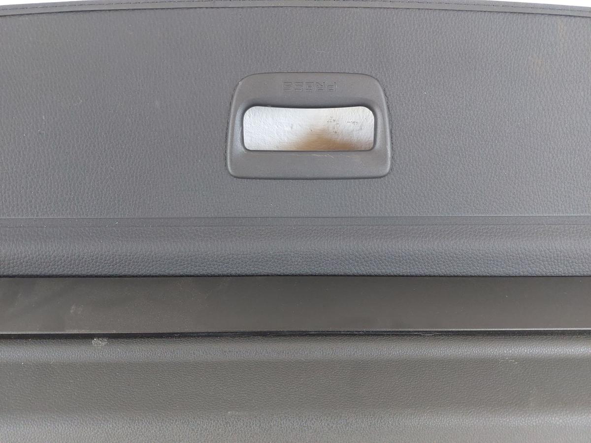 VW Golf 8 VIII CD Variant Laderaumrollo Kofferraumrollo Laderaumabdeckung Kombi VW Golf 8 VIII CD Variant Laderaumrollo Kofferraumrollo Laderaumabdeckung Kombi