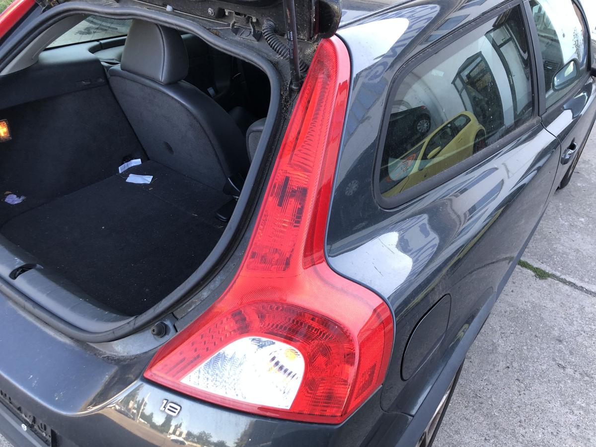 Volvo C30 Typ M R&uuml;ckleuchte rechts R&uuml;cklicht Heckleuchte Schlusslicht