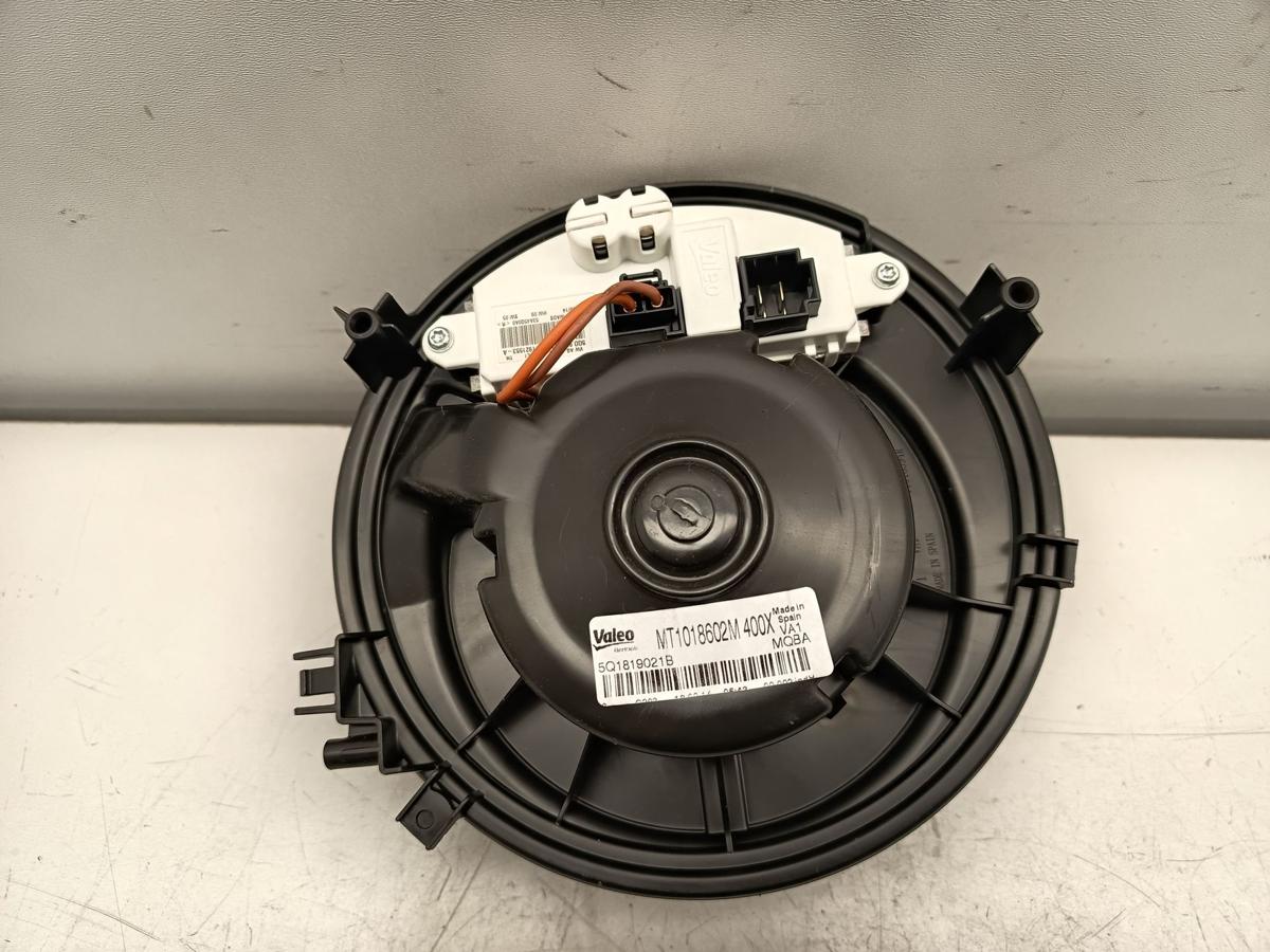 Seat Leon original Gebl&auml;semotor Innenraumgebl&auml;se 5Q1818021B Baujahr 2015
