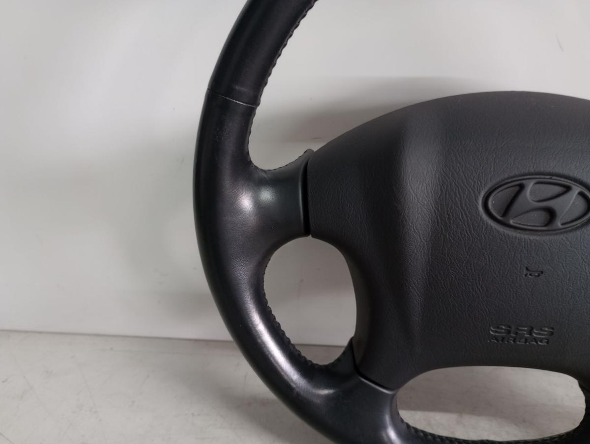 Hyundai Tucson 1 original Lederlenkrad 4 Speichen Bj 2006