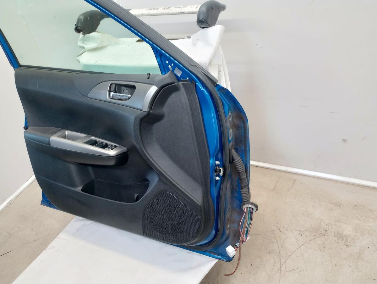 Subaru Impreza GH GR orig Tür vorn links 02C Blau Bj 2010