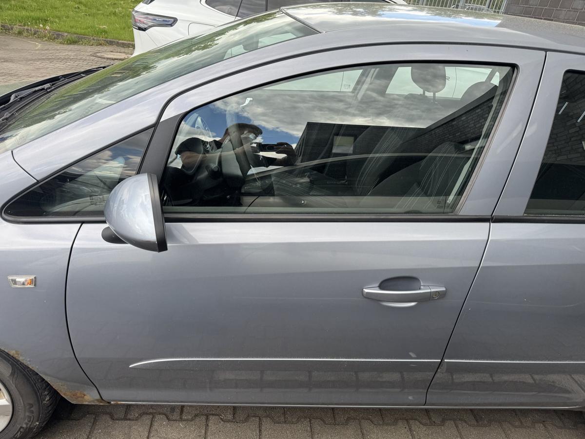 Opel Corsa D original T&uuml;r vorn links Z163 Lichtsilber 5-T&uuml;rer Rohbau Bj.2007