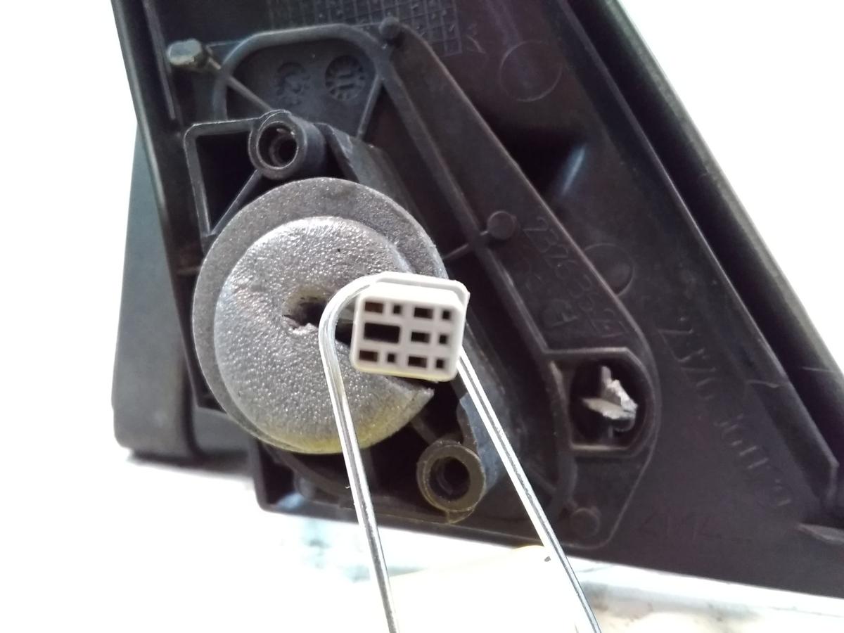 Mitsubishi Colt Z30 5türig original Außenspiegel links elektrisch beheizt BJ2004