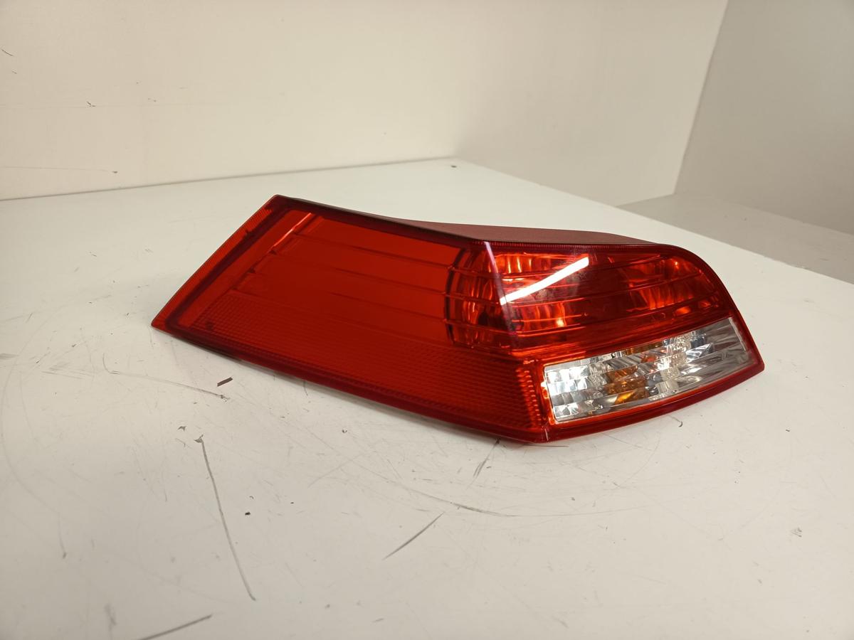 Ford Focus II CC original Rückleuchte links unten Heck/Schluss/Licht Bj 2008