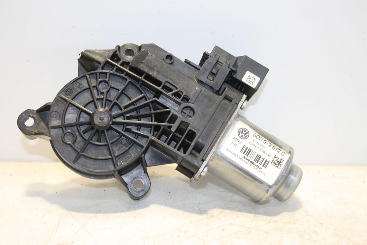 VW Polo 9N3 5trg orig Fensterhebermotor hinten rechts 6Q0959812C Bj 2009