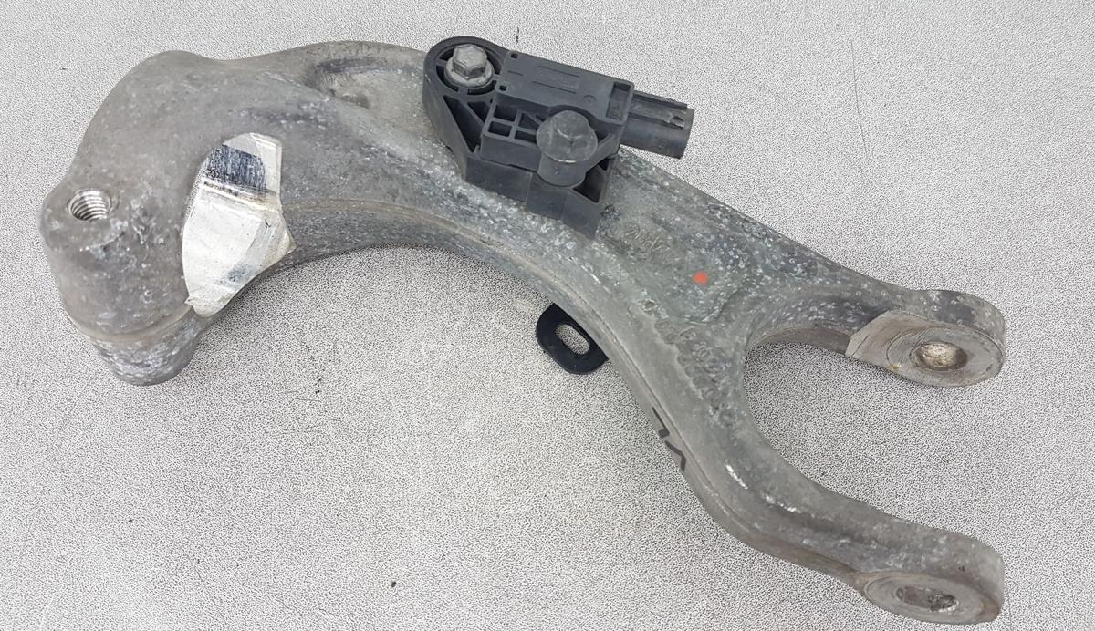 Tesla Model X Querlenkersatz vorn links Satz Querlenker Bj2022 1027322-00-F