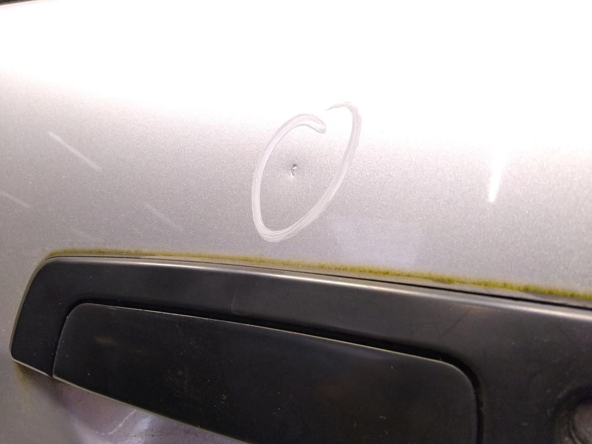 Mitsubishi Colt CJ0 T&uuml;r vorn links Fahrert&uuml;r A69 Satellitsilber 3-t&uuml;rig BJ1996